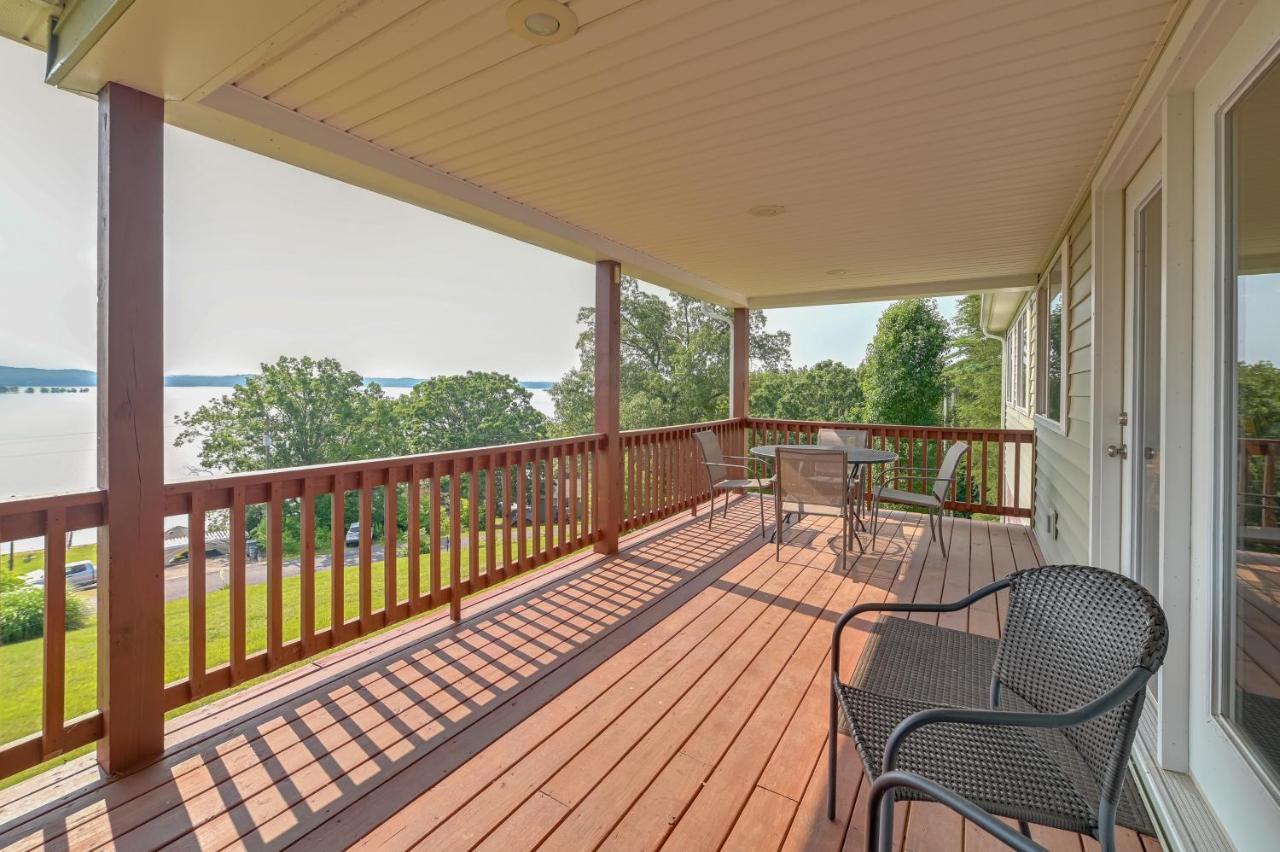 Kentucky Lake Getaway With Lookout Deck, Water View! New Concord Exterior photo